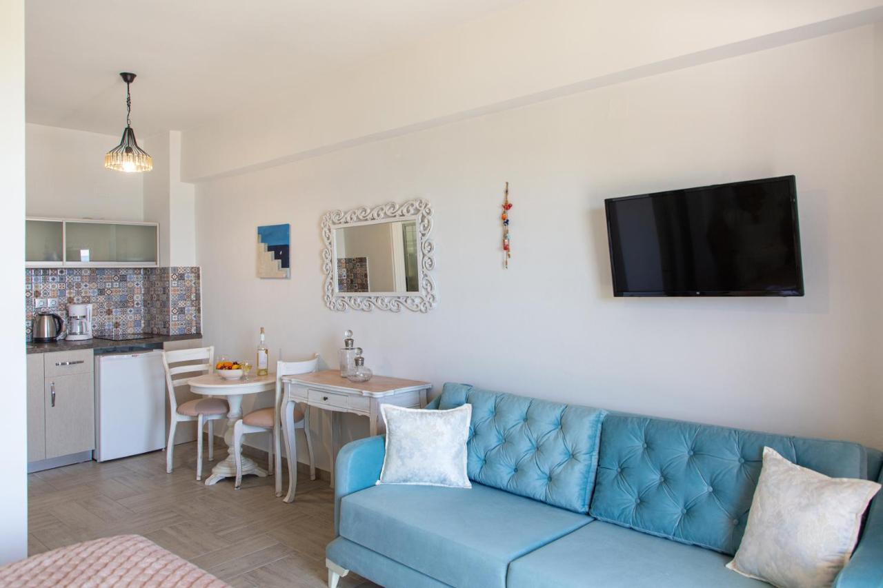 Elimia Suites & Studios Makrýgialos Eksteriør bilde